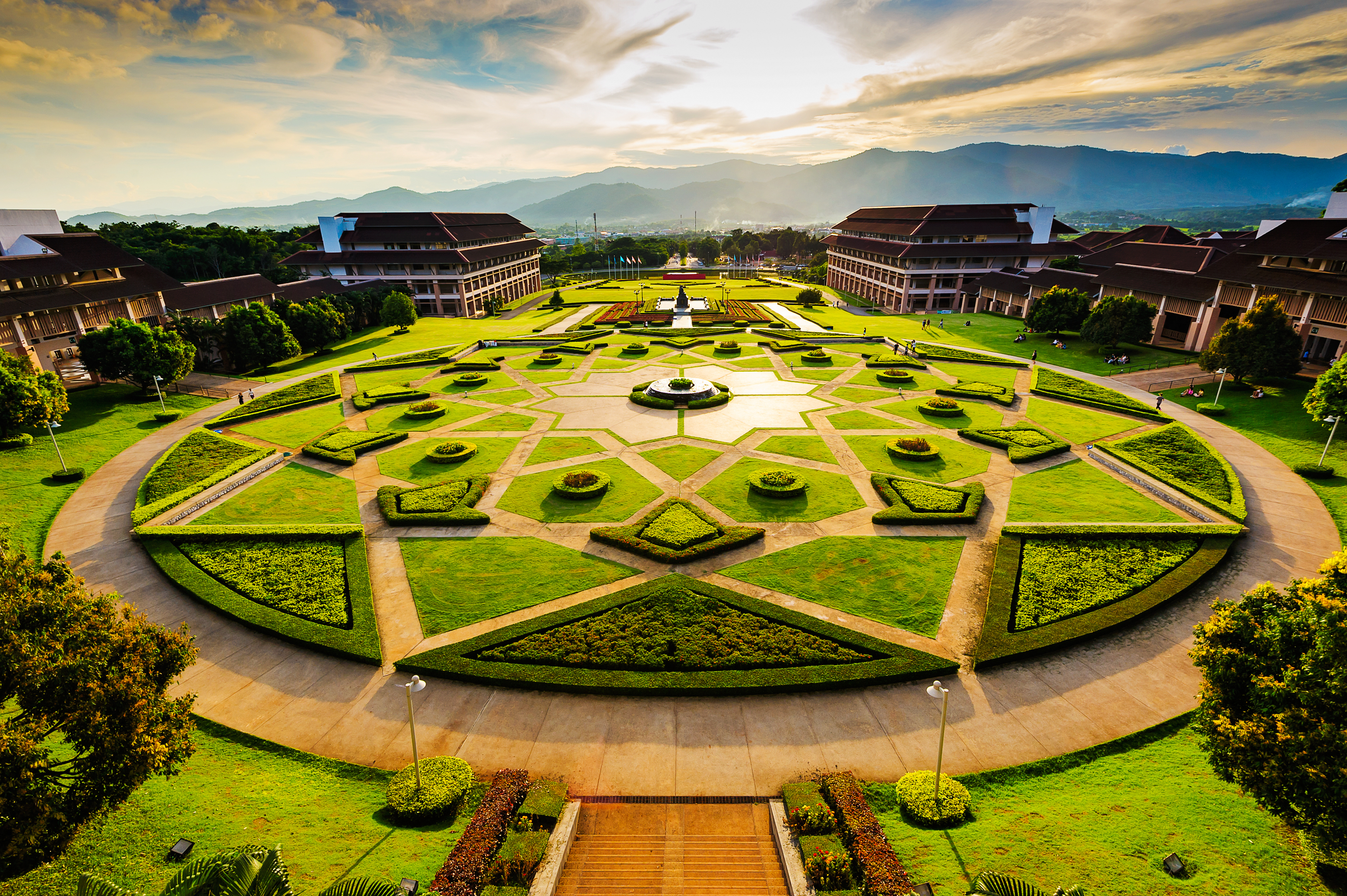 MUST JOIN Mae Fah Luang University