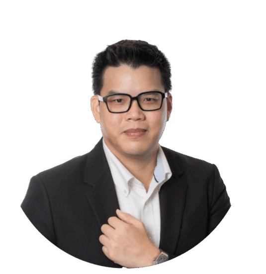 Mr.-Apinantat-Vajrabhaya1