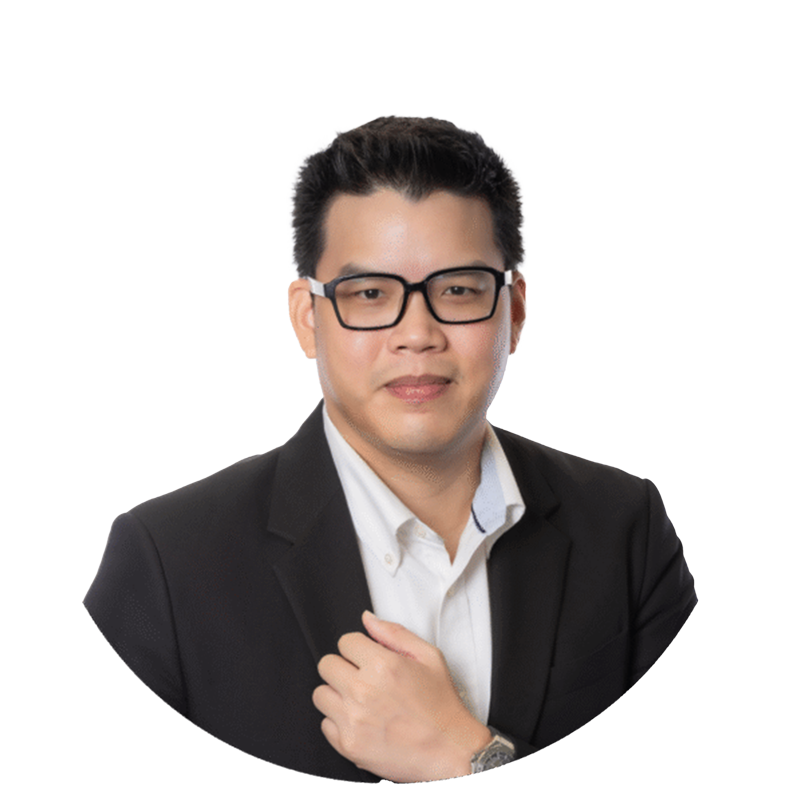 Mr.-Apinantat-Vajrabhaya1