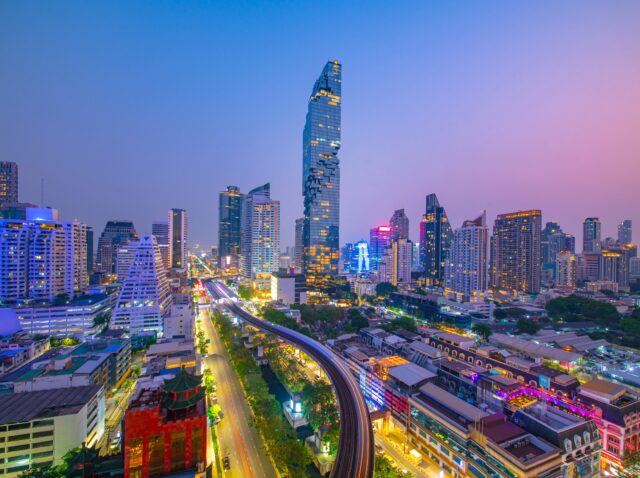 The evening atmosphere of Bangkok has the tallest MahaNakhon building.